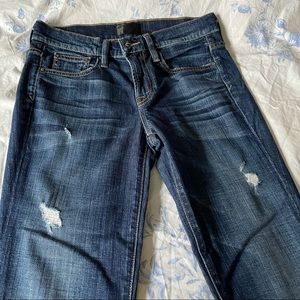 Vince straight leg jeans size 25